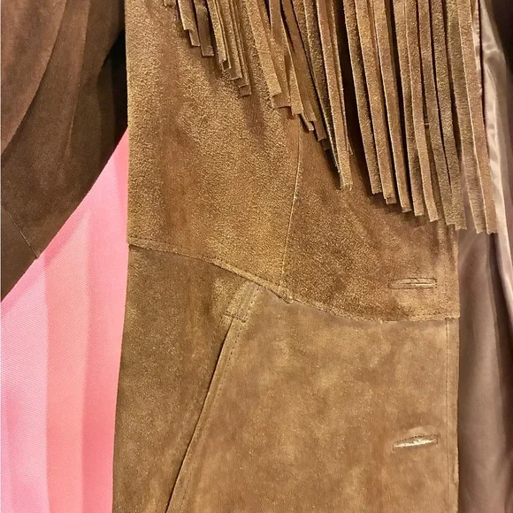 Vintage Suede Leather Jacket With Fringe! - Picture 5 of 10